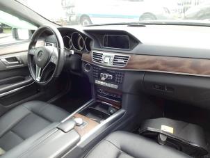 Mercedes E Estate E-200 CDI 16V BlueEfficiency,BlueTEC Épave (2013, Gris)