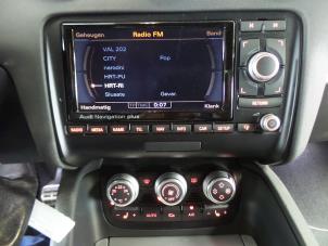 Audi TT Roadster 1.8 TFSI 16V Épave (2013, Gris)