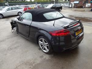 Audi TT Roadster 1.8 TFSI 16V Épave (2013, Gris)