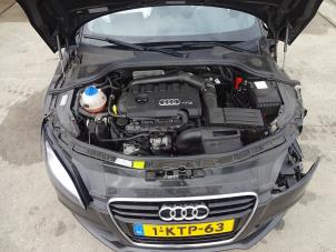 Audi TT Roadster 1.8 TFSI 16V Épave (2013, Gris)