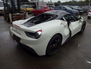 Ferrari 488 GTB 3.9 Turbo V8 32V Épave (2016, Blanc)