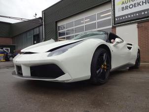 Ferrari 488 GTB 3.9 Turbo V8 32V Épave (2016, Blanc)