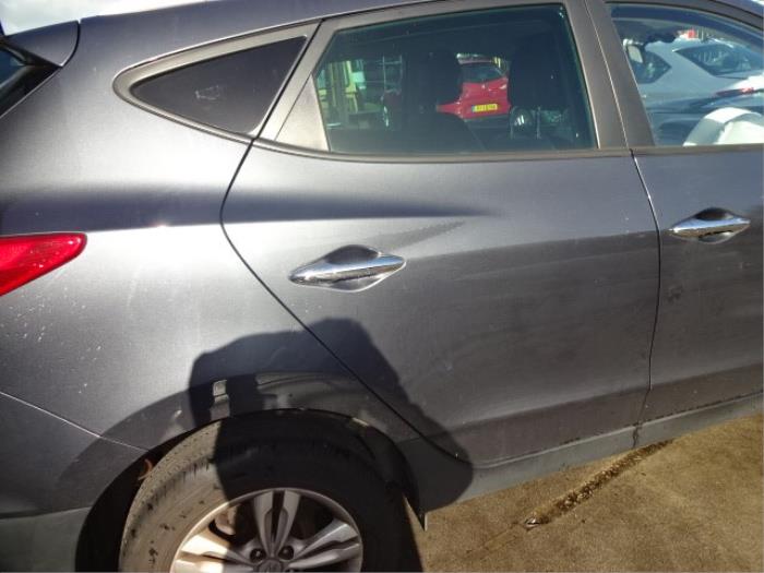 Hyundai iX35 2.0 16V Épave (2010, Gris)