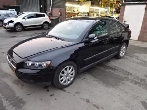 Volvo S40 1.8 16V Samochód złomowany (2006, Czarny)