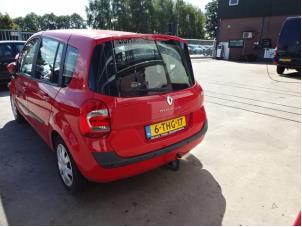Renault Modus/Grand Modus 1.2 16V TCe Samochód złomowany (2011, Czerwony)