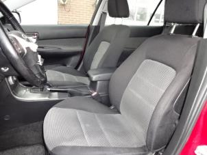 Mazda 6 Sportbreak 1.8i 16V Épave (2004, Rouge)