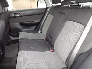Mazda 6 Sportbreak 1.8i 16V Épave (2004, Rouge)