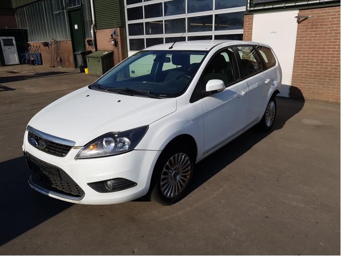 Ford Focus 2 Wagon 1.6 TDCi 16V 110 Salvage vehicle (2010, White)