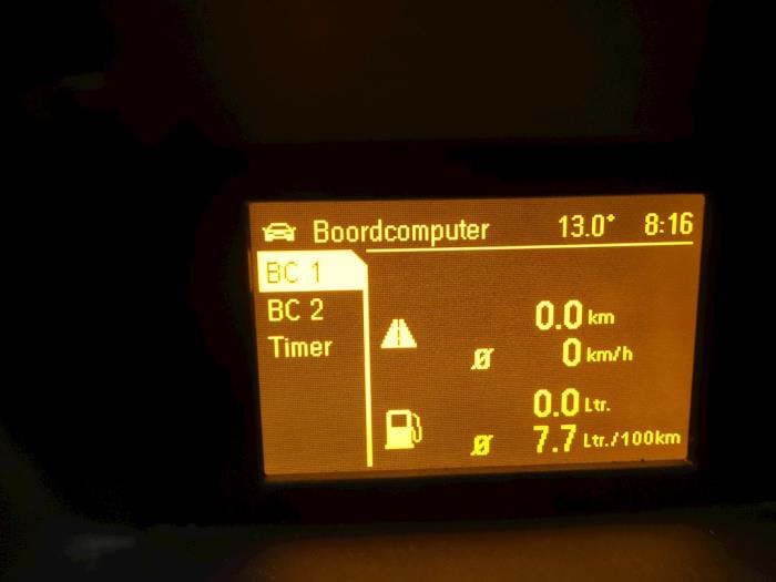 Opel Corsa D 1.4 16V Twinport Samochód złomowany (2011, Szary)