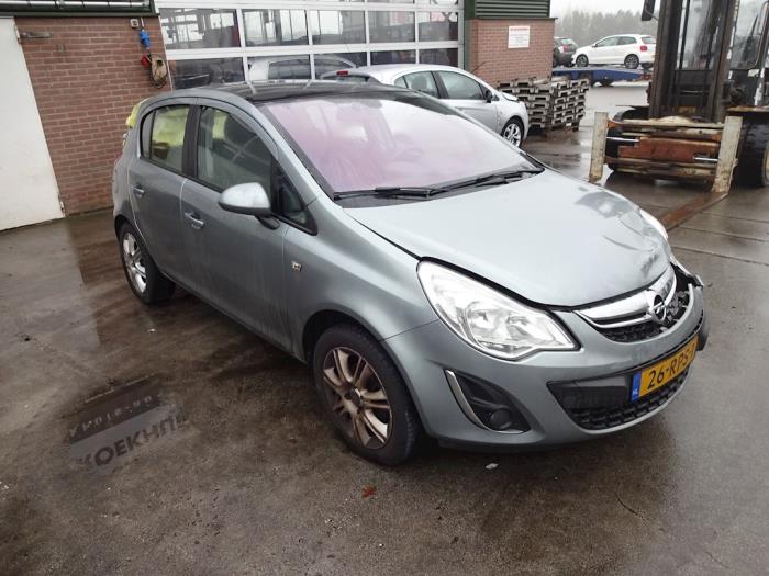 Opel Corsa D 1.4 16V Twinport Samochód złomowany (2011, Szary)