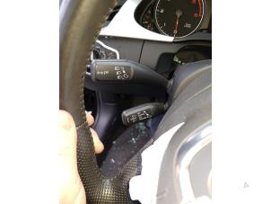Audi A4 Avant 2.0 TDI 16V Schrottauto (2010, Schwarz)