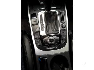 Audi A4 Avant 2.0 TDI 16V Schrottauto (2010, Schwarz)
