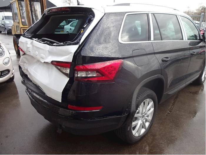 Skoda Kodiaq 1.5 TSI 150 ACT 16V Épave (2020, Noir)