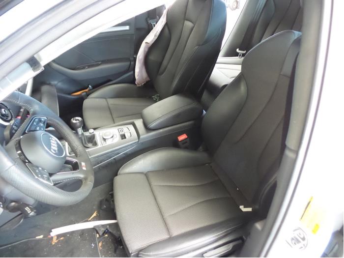 Audi A3 Sportback 1.0 TFSI 12V Schrottauto (2017, Weiß)