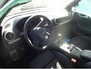 Audi A3 Sportback 1.0 TFSI 12V Schrottauto (2017, Weiß)
