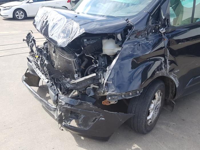 Transit Incomplete Vehicle Ford Transit Custom 2.2 TDCi 16V Salvage vehicle (2013, Black)