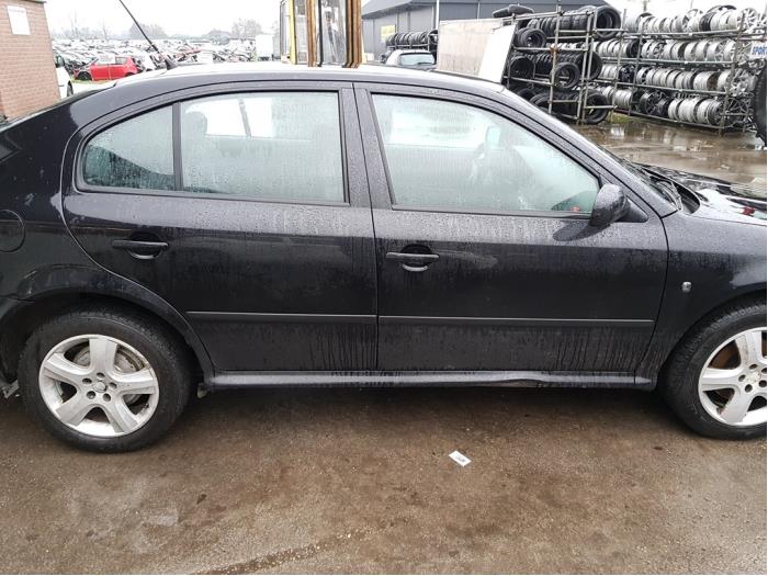 Skoda Octavia 1.9 TDi GLX,SLX Salvage vehicle (2004, Black)