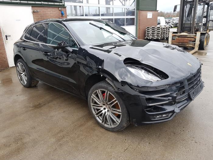 Porsche Macan 3.6 V6 24V Turbo Épave (2014, Noir)