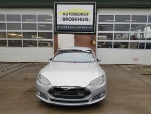 Tesla Schrottautos, Schrottauto und Schnäppchen Übersicht
