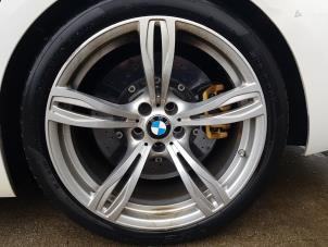 BMW 6 serie Gran Coupe M6 V8 32V Competition Package Épave (2015, Blanc)