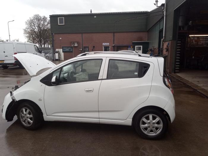 Chevrolet Spark 1.0 16V Bifuel Épave (2012, Blanc)