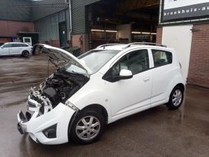 Chevrolet Spark 1.0 16V Bifuel Épave (2012, Blanc)