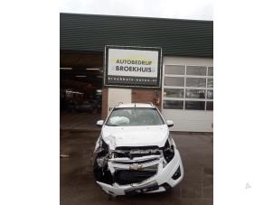 Chevrolet Spark 1.0 16V Bifuel Épave (2012, Blanc)