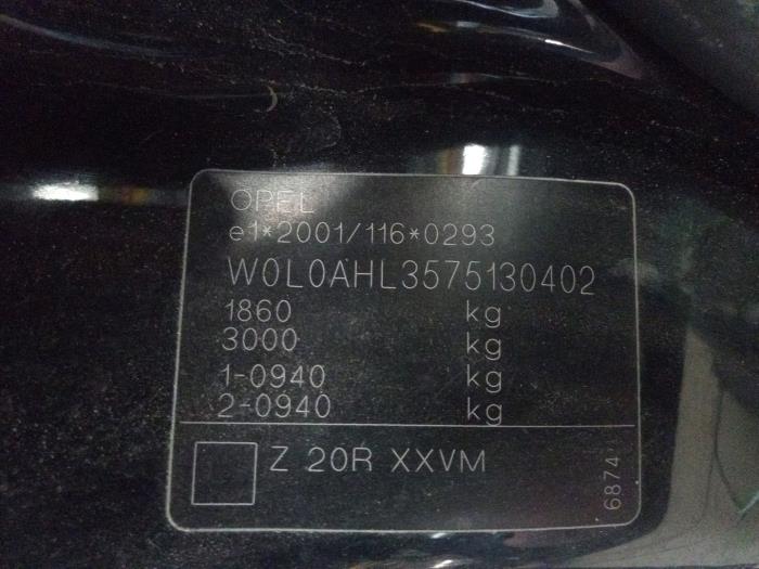 Opel Astra H SW 1.6 16V Twinport Épave (2007, Noir)