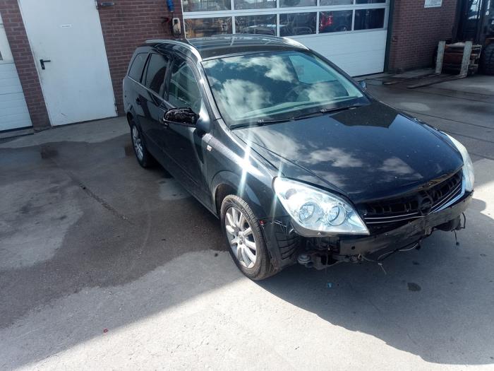 Opel Astra H SW 1.6 16V Twinport Épave (2007, Noir)