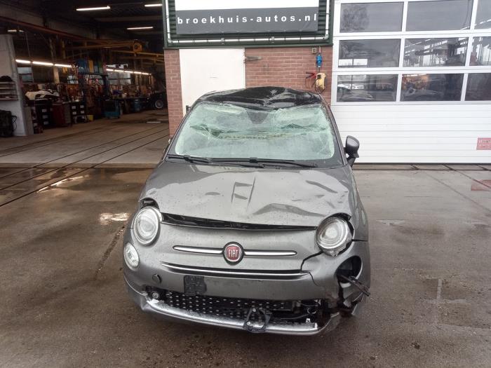 Fiat 500 1.2 Skrotfordon (2017, GRIJS)
