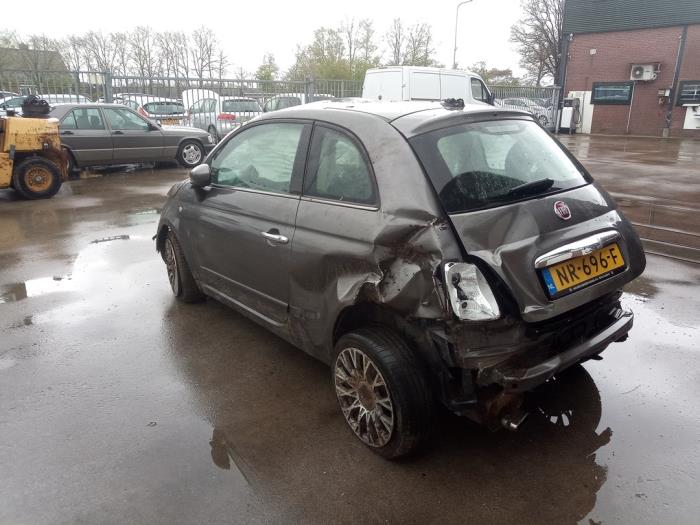 Fiat 500 1.2 Skrotfordon (2017, GRIJS)