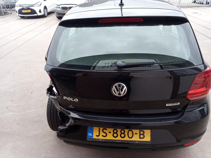 Volkswagen Polo V 1.0 12V BlueMotion Technology Vehículo de desguace (2016, Negro)