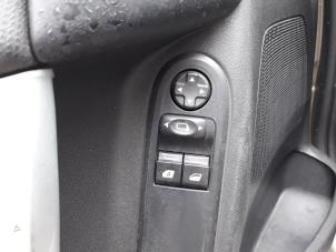 Citroen C3 1.4 Épave (2010, Beige)