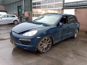Porsche Cayenne II 3.0 D V6 24V Épave (2010, Noir)