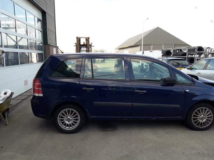 Opel Zafira 1 9 CDTI Schrottauto 2005 Blau