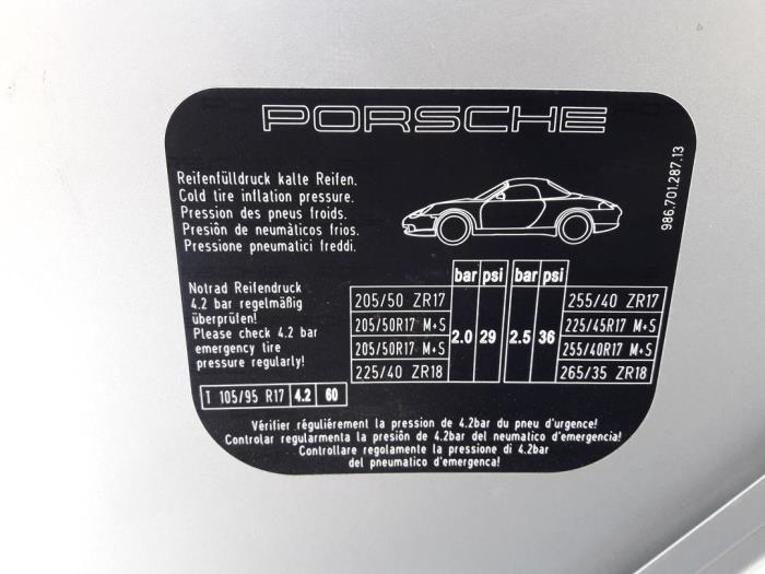Porsche Boxster 3.2 S 24V Épave (2000, Gris)