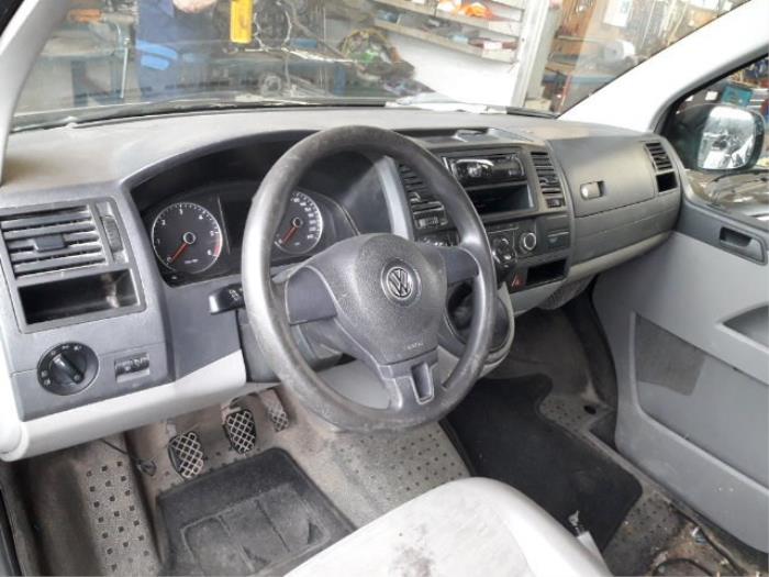 Volkswagen Transporter/Caravelle T5 2.0 TDI DRF Épave (2010, Gris)
