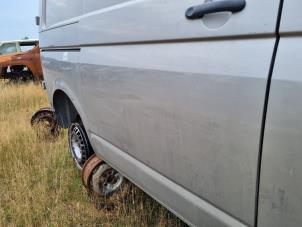 Volkswagen Transporter/Caravelle T5 2.0 TDI DRF Épave (2010, Gris)