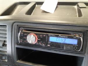 Volkswagen Transporter/Caravelle T5 2.0 TDI DRF Épave (2010, Gris)