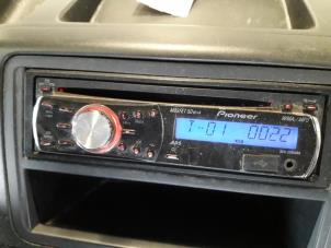 Volkswagen Transporter/Caravelle T5 2.0 TDI DRF Épave (2010, Gris)