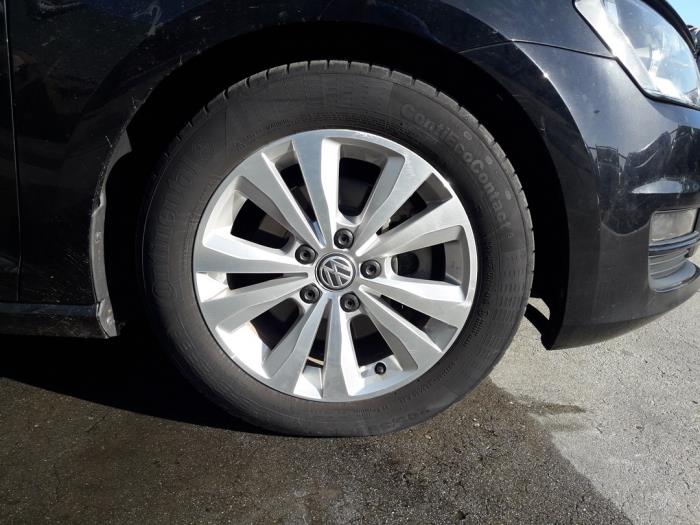 Volkswagen Golf VII Variant 1.0 TSI 12V BlueMotion Technology Épave (2015, Noir)