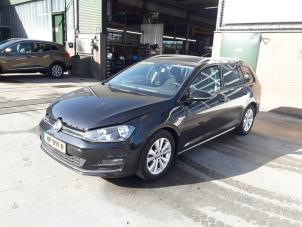 Volkswagen Golf VII Variant 1.0 TSI 12V BlueMotion Technology Épave (2015, Noir)