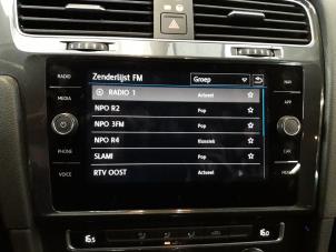 Volkswagen Golf VII 1.0 TSI 12V BlueMotion Épave (2019, Gris)