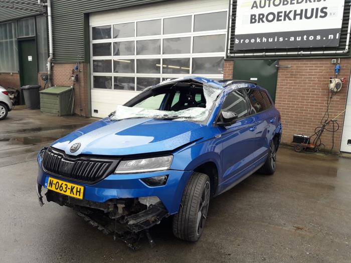 Skoda Karoq 1.5 TSI 16V Épave (2021, Bleu)