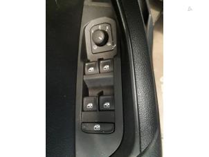 Skoda Karoq 1.5 TSI 16V Épave (2021, Bleu)