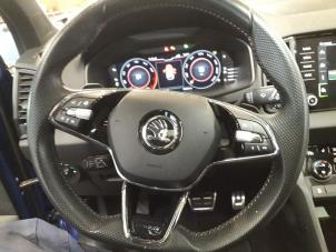 Skoda Karoq 1.5 TSI 16V Épave (2021, Bleu)