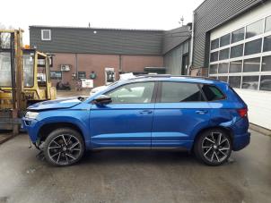 Skoda Karoq 1.5 TSI 16V Épave (2021, Bleu)