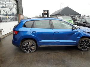 Skoda Karoq 1.5 TSI 16V Épave (2021, Bleu)