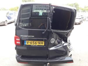 Volkswagen Transporter T6 2.0 TDI 150 Épave (2018, Noir)