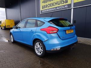 Ford Focus 3 1.0 Ti-VCT EcoBoost 12V 100 Épave (2016, Bleu)